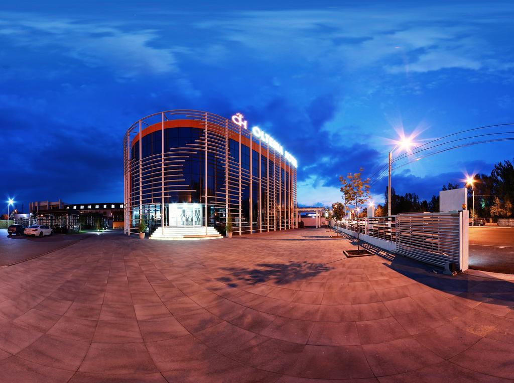 Hotel Oltenia Craiova Buitenkant foto