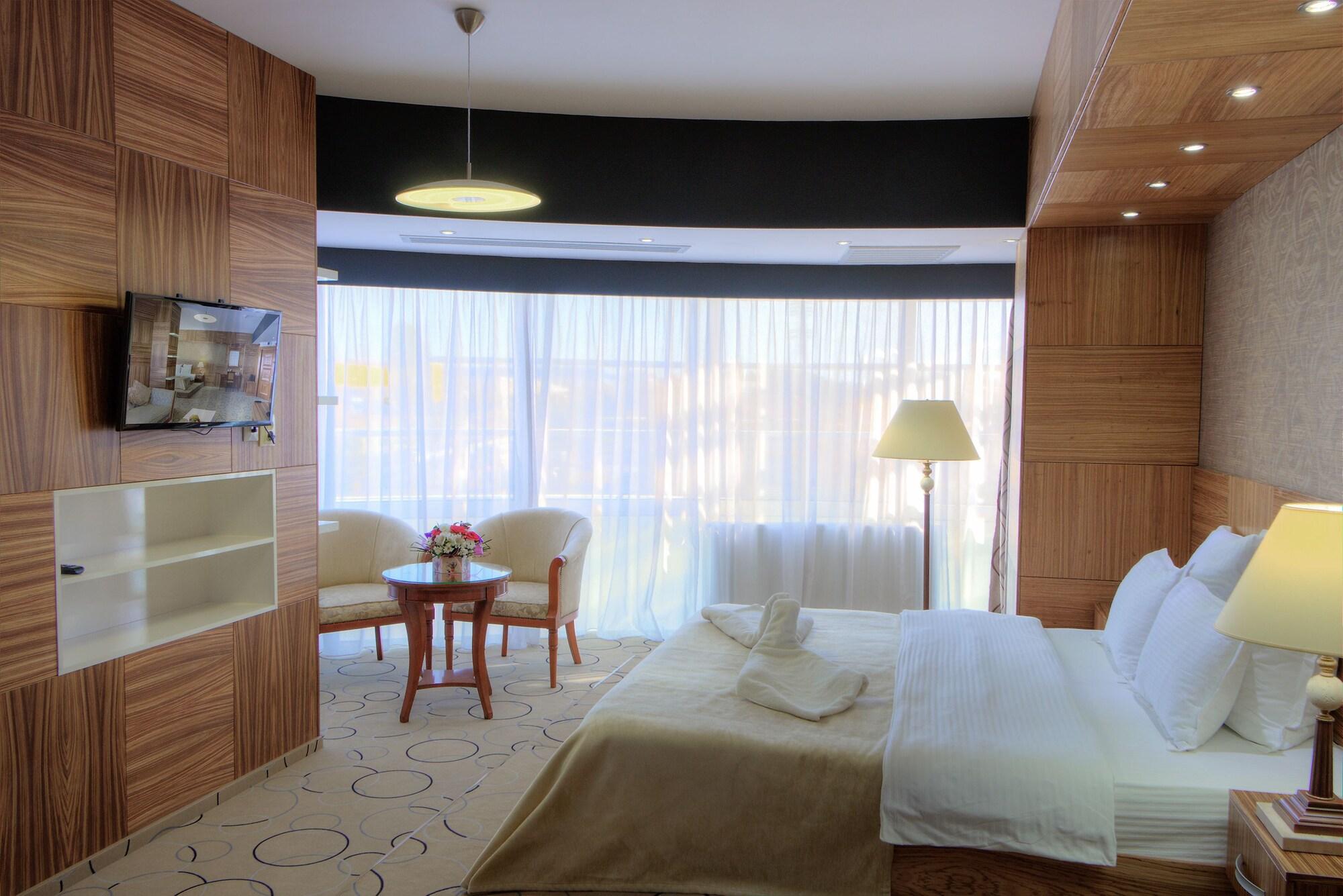 Hotel Oltenia Craiova Buitenkant foto