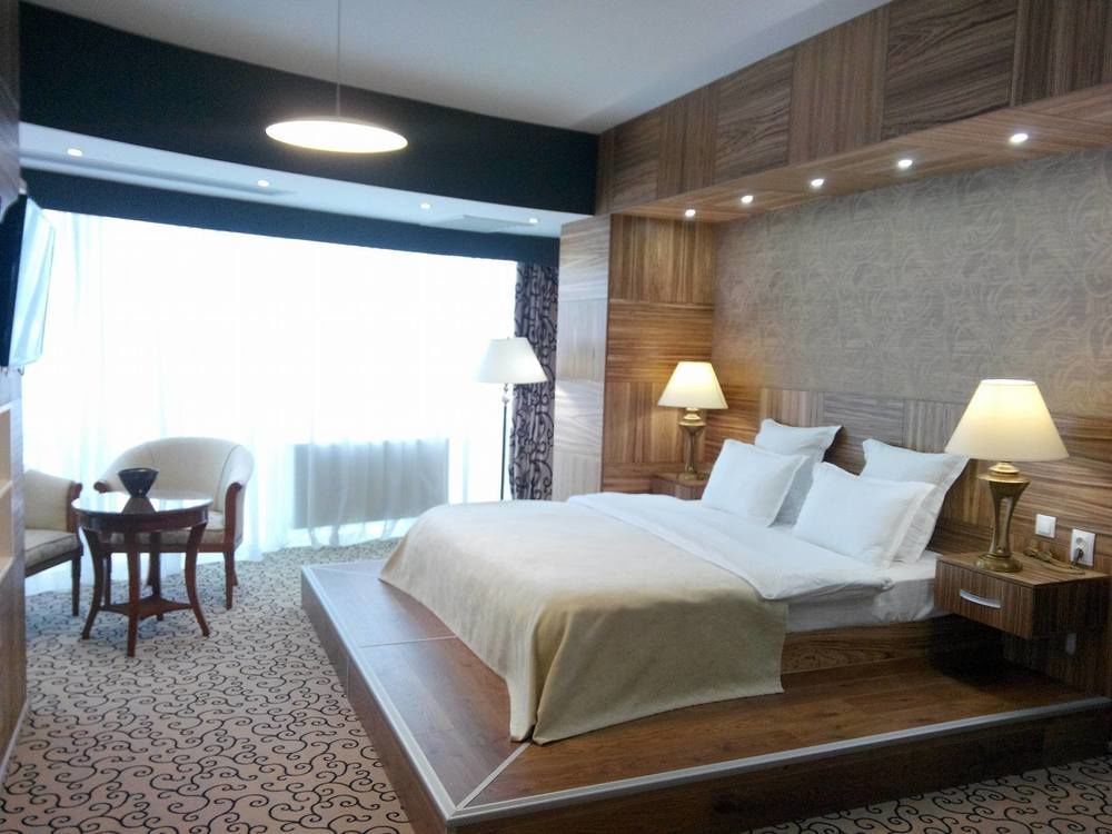 Hotel Oltenia Craiova Buitenkant foto